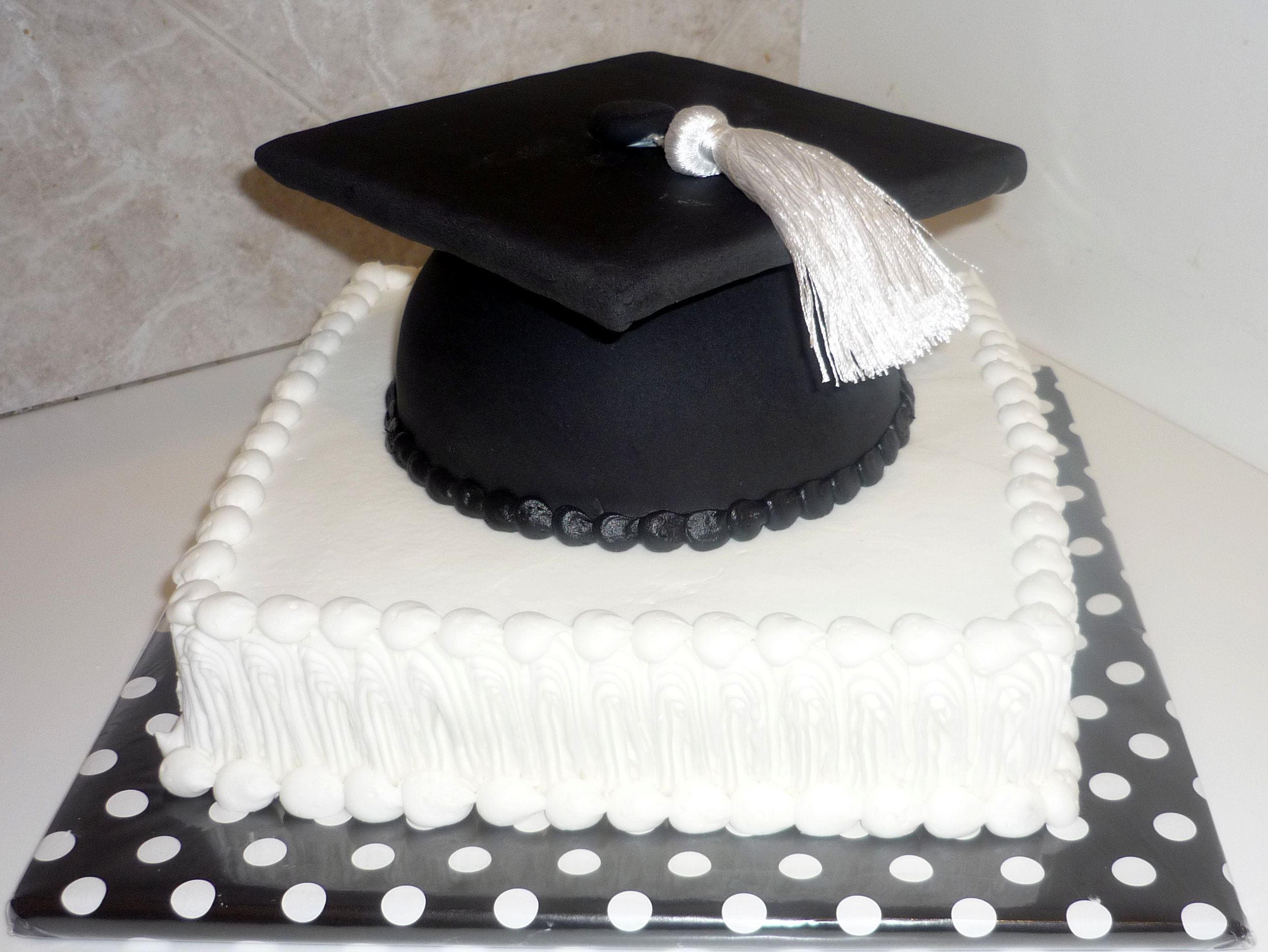 Graduation Cakes – Decoration Ideas | Little Birthday Cakes