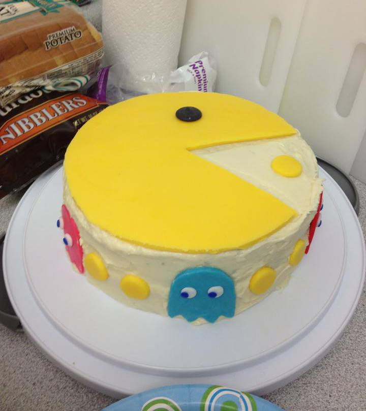 Pacman Cakes – Decoration Ideas  Little Birthday Cakes