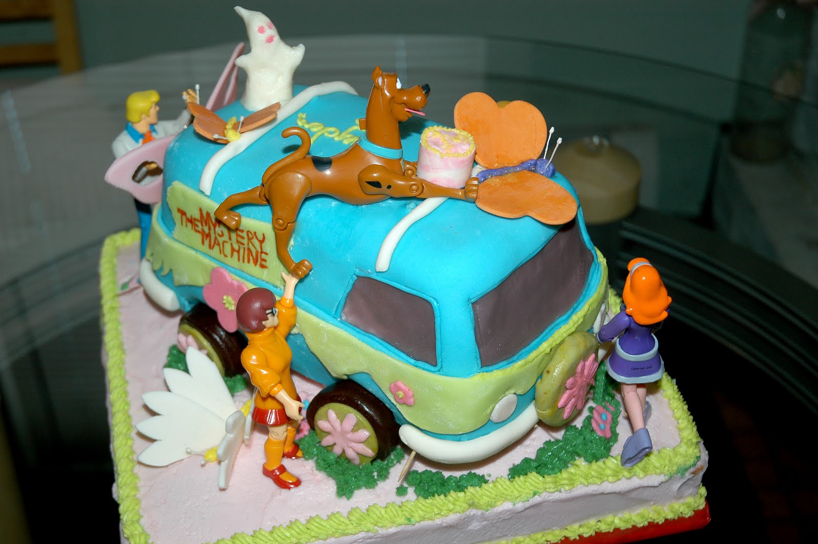 Scooby-Doo-Cakes-Images.jpg