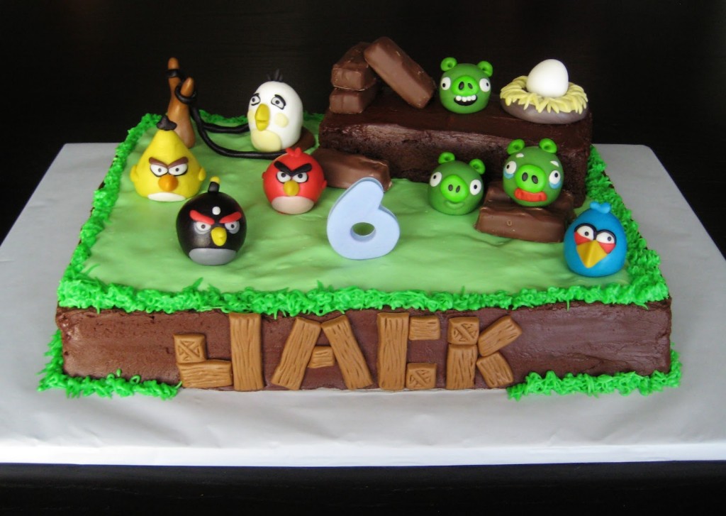 Angry Bird Cake Decorations