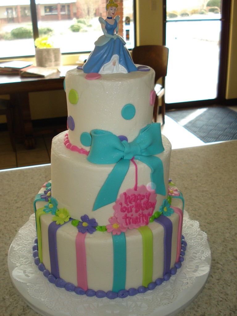Cinderella Cake Design