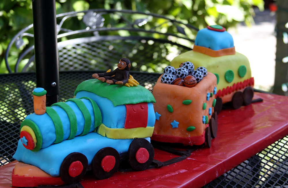 Fondant Train Cake