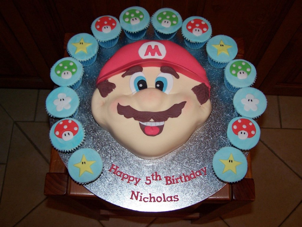 Mario Cupcake Cake