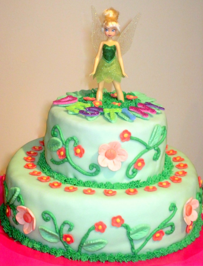 Photos of Tinkerbell Cakes