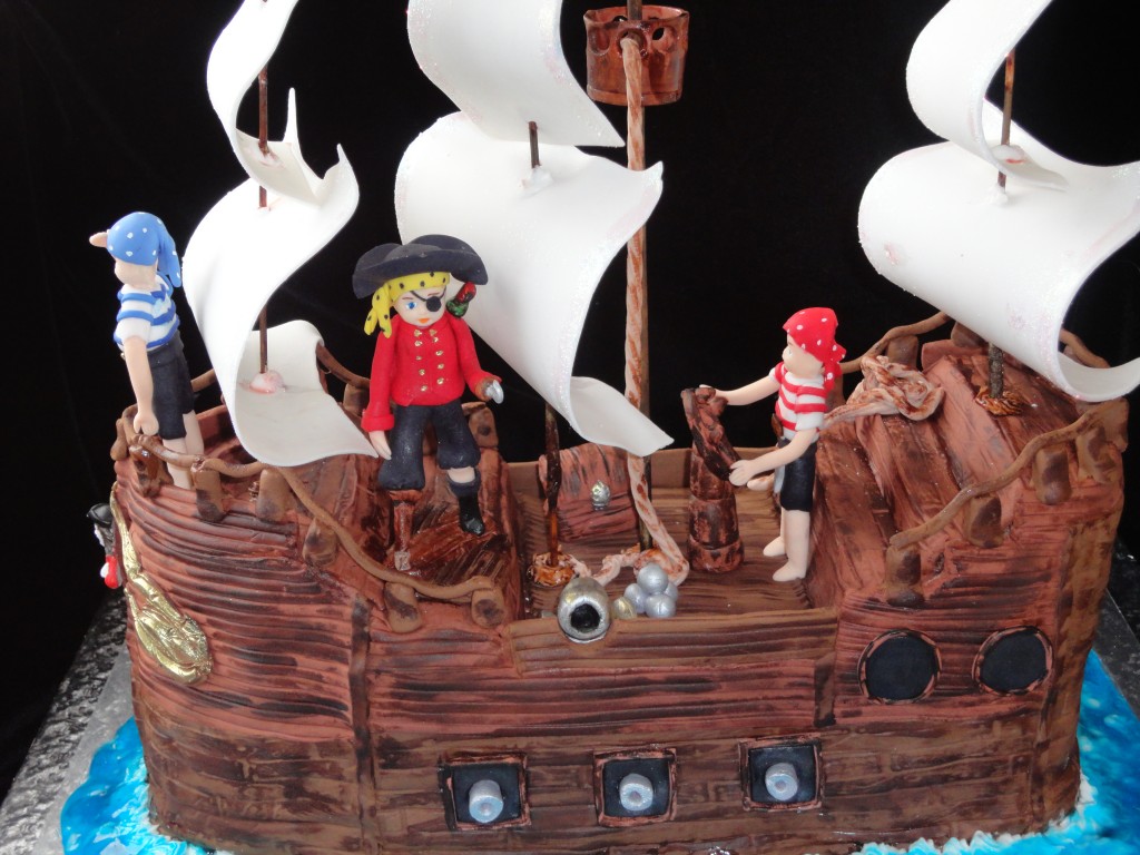 Pirate Ship Cake Pictures