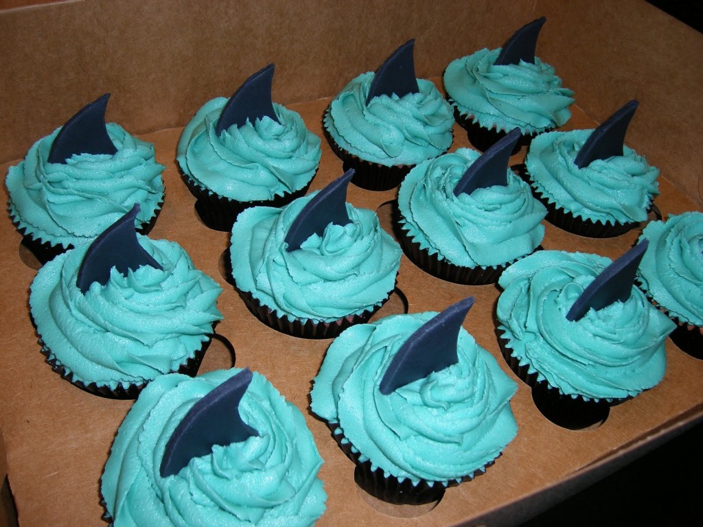 Shark Cup Cakes