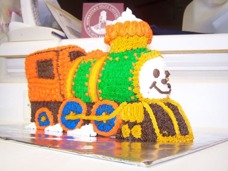 Train Cake Pictures