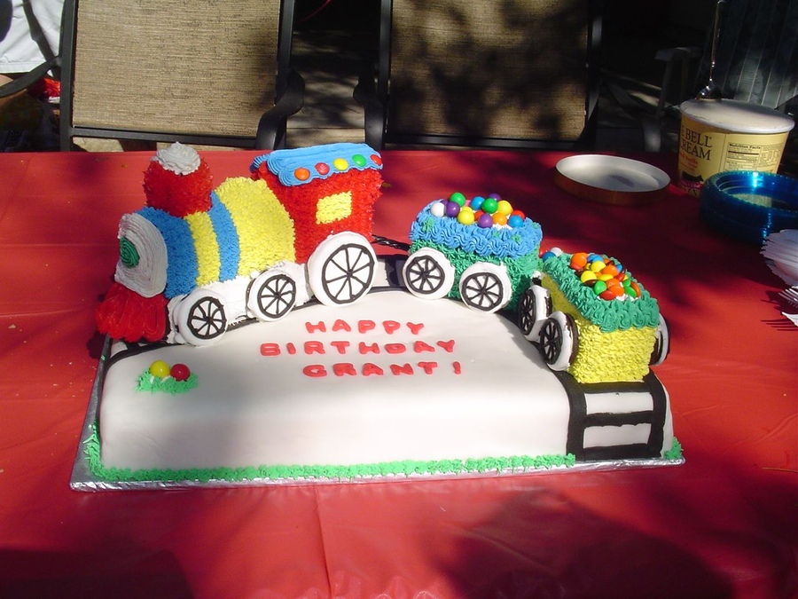 Train Cakes Pictures