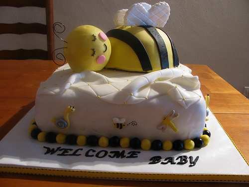 Bumble Bee Cake Pictures