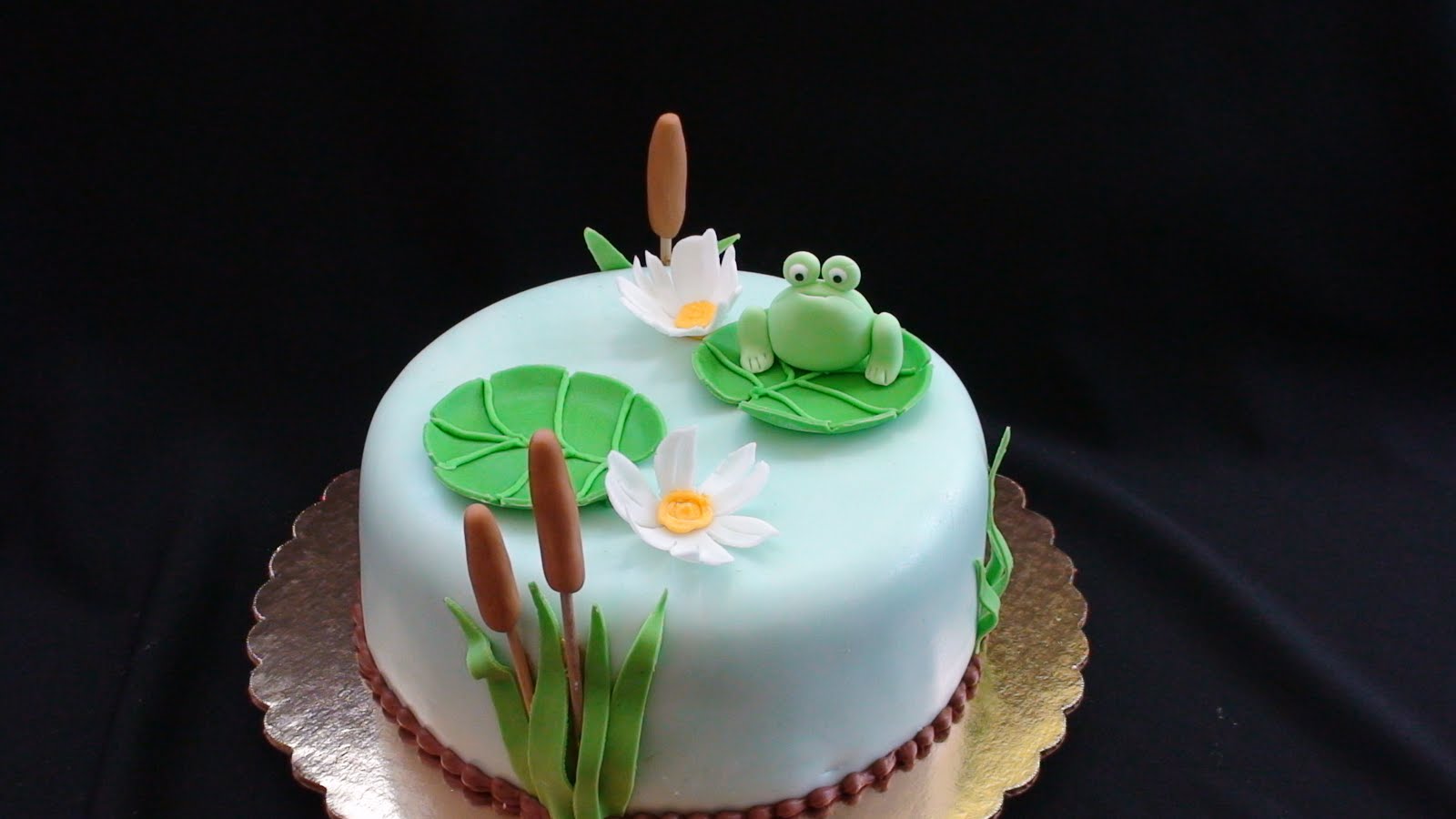 Frog Cake Aesthetic : Forg Cottagecore Frogs Forgs Froggy Dyslexia ...