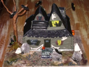 Haunted House Cake Pictures