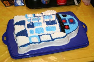 R2D2 Cakes Ideas