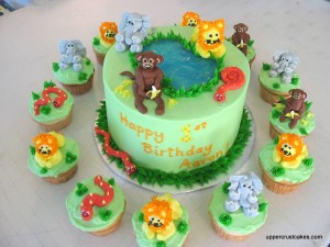 Safari Cake Becorations