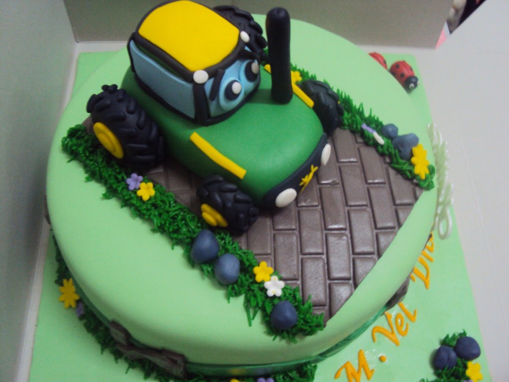 Tractor Cakes Images