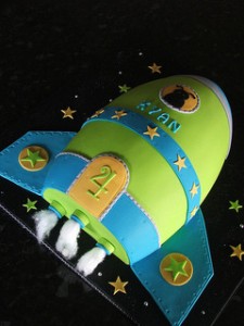 Rocket Ship Cakes Pictures