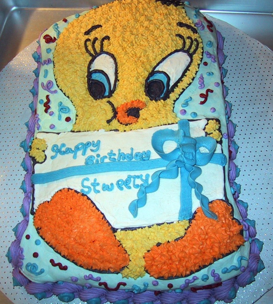 Tweety Bird Cakes Image