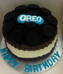 big orea cookie cake