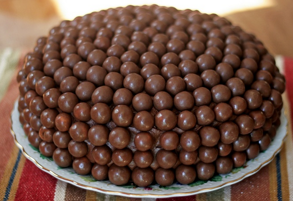 malteser chocolate cakes