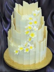 white chocolate flower cake