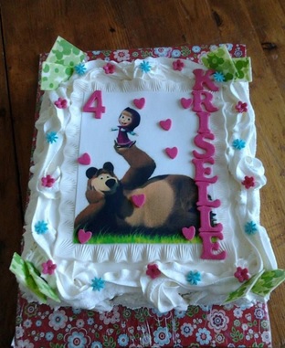 masha and the bear cake design
