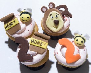 masha and the bear cupcakes
